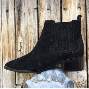 Marc Fisher yohani boot black suede